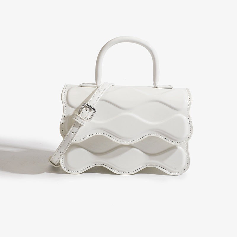 Niche Design Simple Wave Check Bag Female Version Of The New Underarm Bag Diamond Check Baguette Shoulder Female Bag