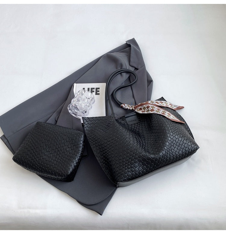 Senior Sense Commuter Large Capacity Bag Female New Fashion Retro All-In-One Shoulder Bag Air Tote Bag