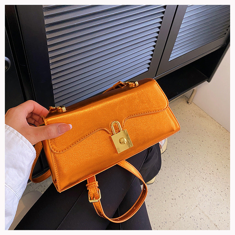 Fashion Baguette Bag New Style Small Shoulder Underarm Bag Simple Texture Crossbody Shining Female Bag