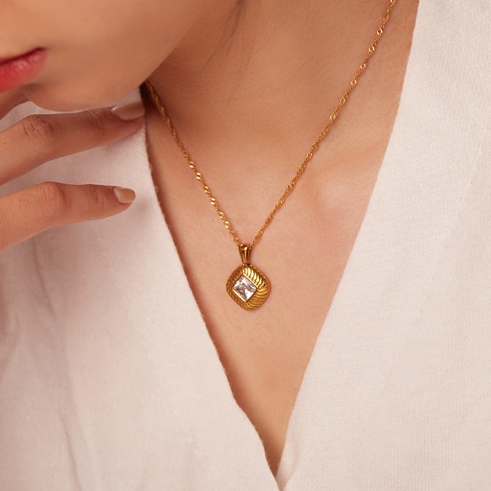 5pcs New Stainless Steel Necklace 18K Gold Square Rib Buttons White // Green Zircon Pendant Necklace For Women
