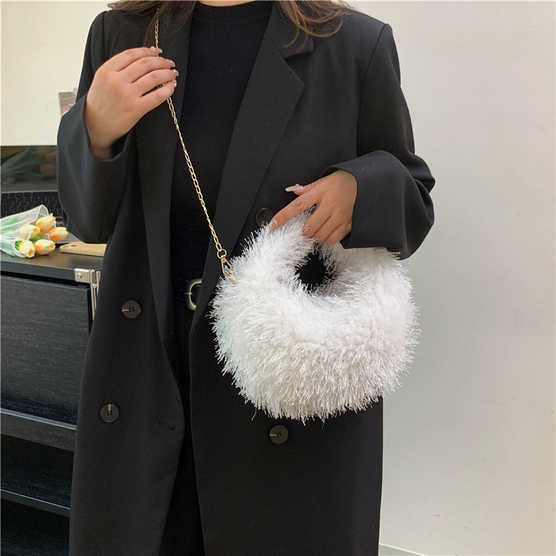 Autumn and Winter Simple Fringe Plush Small Round Handbag