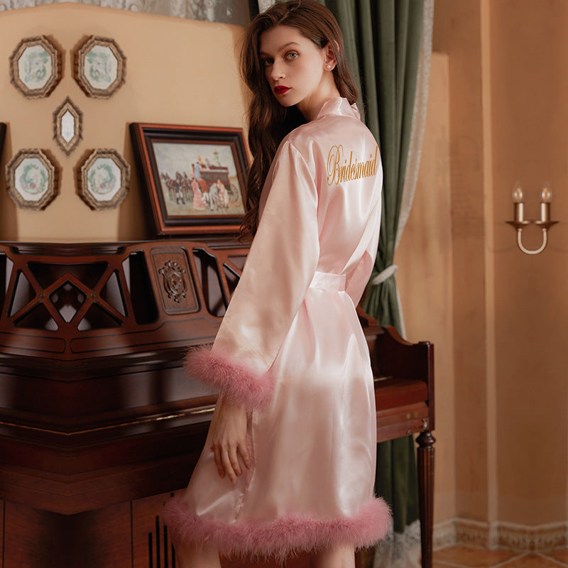 Bride Bridal Gown Ladies Feathered Gown Wedding Makeup Bridesmaids Get Married And Wear Tinted Bathrobes