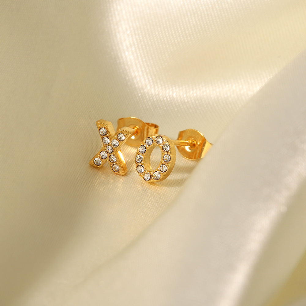 5pcs Fashion Mini Round Diamond Zircon Titanium Steel Letter Stud Earrings 18K Gold Stainless Steel Xo Letter Stud Earrings