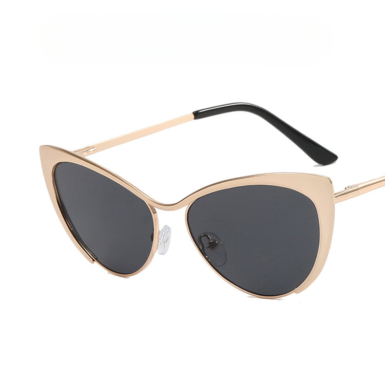 Steel Triangle Cat Eye Metal Frame New Anti-Blue Light Mirror Can Be Equipped With Myopia Frame