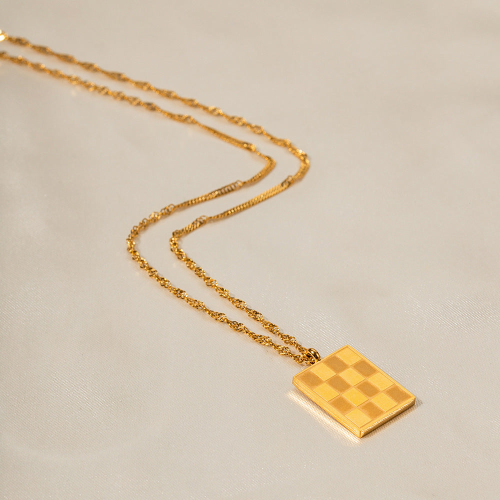 5pcs Vintage Square Checkerboard Pendant Necklace Stainless Steel Gold Plated Chain Simple Personality Style Necklace For Women