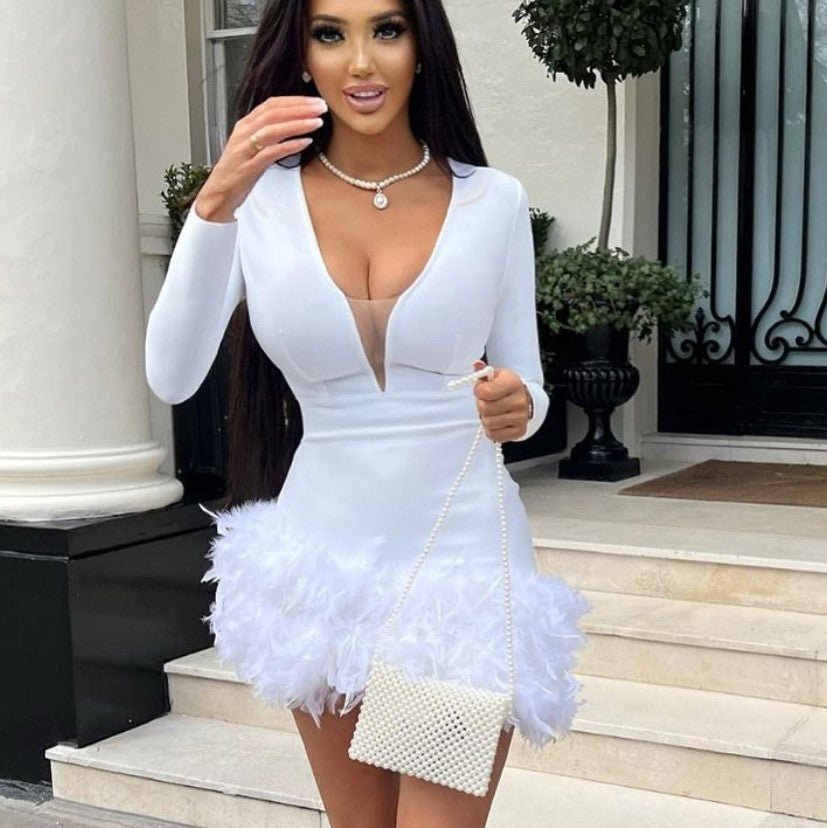 Spring/Summer New Women's Sexy Deep V Bag Buttock Feather Patchwork Party Dress