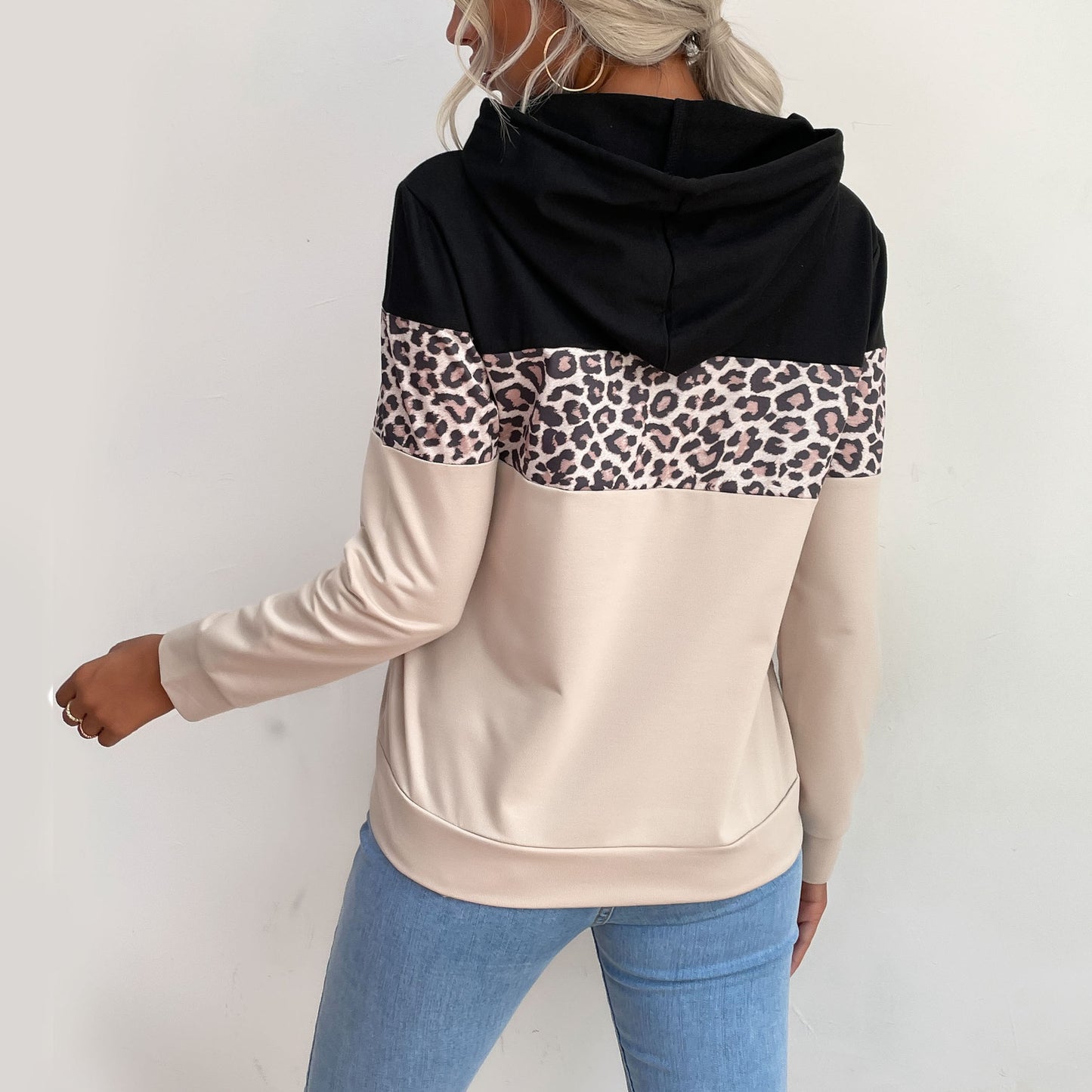 Women's Retro Leopard Print Hoodie in Autumn Colors