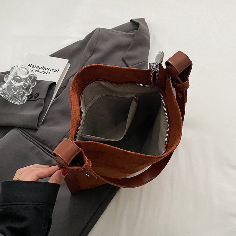 Fashion Bag Women's Casual Premium Sense Frosted Suede Simple Style Large Capacity All-In-One Commuter Shoulder Tote Bag
