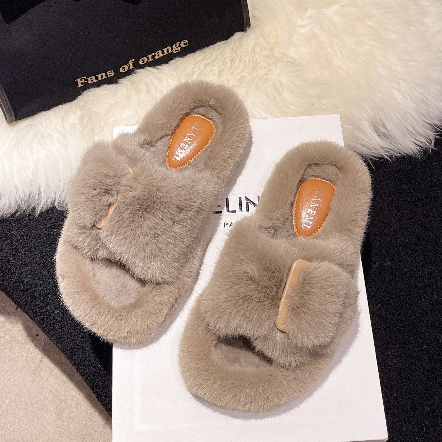 Autumn And Winter New Word Buckle Inside The Cashmere Fashion Senior Sense Outside To Wear Female Furry Slippers