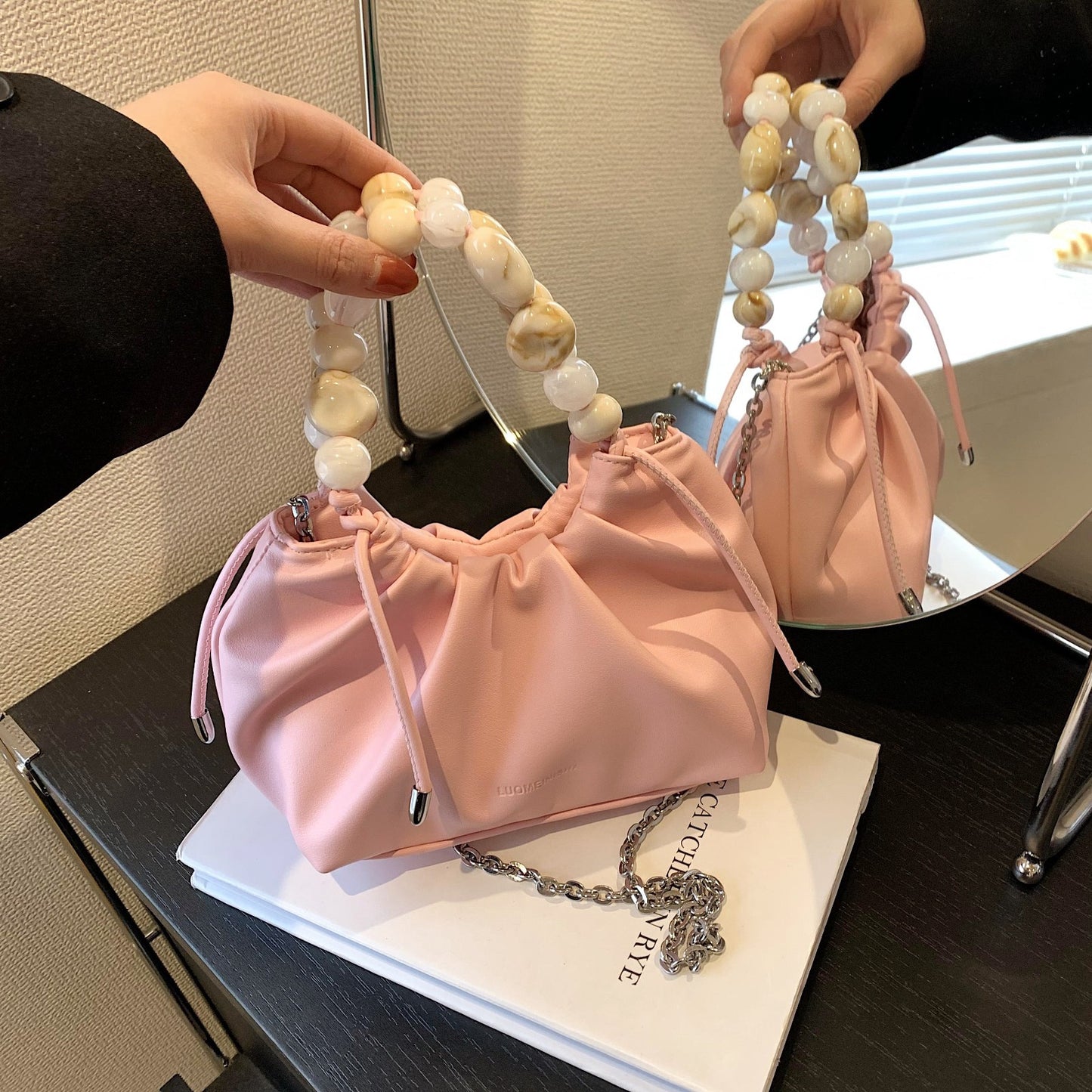 New Fashion Pleated Bag All-In-One Cross-Body Bag Women's Bag Niche Design High-Grade Pearl Handbag