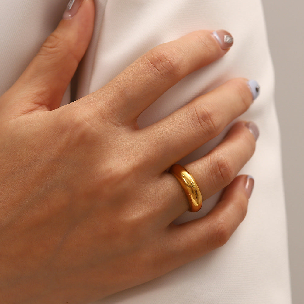 5pcs Tide Cold Titanium Steel 18K Gold Plated Curved Smooth Version Plain Ring Female Niche Design Tail Ring Bracelet