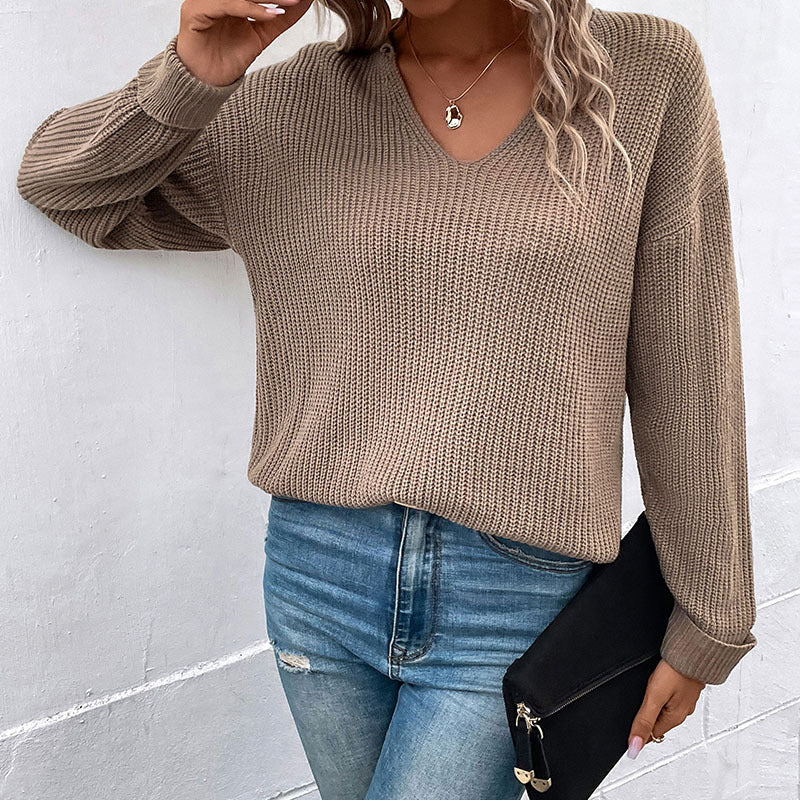 Fashion Women's Autumn And Winter New Long Sleeve Solid Color V-Neck Sweater To Wear