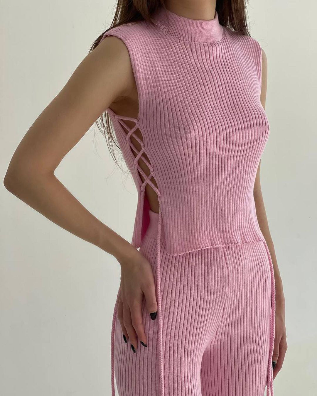 New Sexy Knitted Vest And Trousers Fashion Suit Women