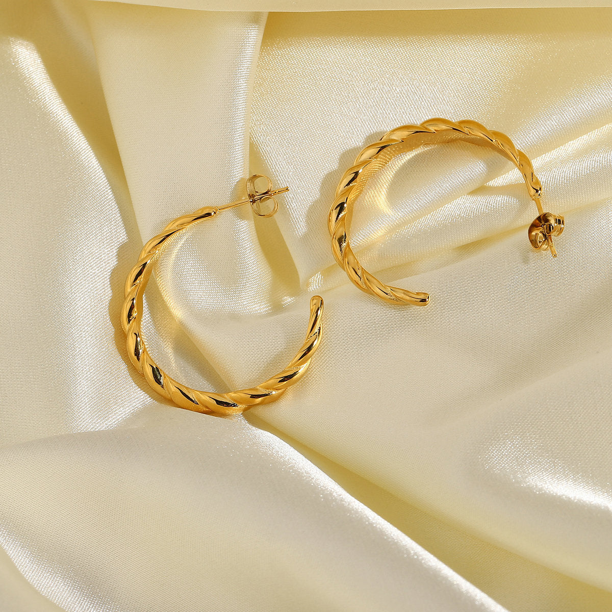 5pcs Women's Twist Horn Earrings 18K Gold Plated Stainless Steel Non-Fade Hoop Earrings