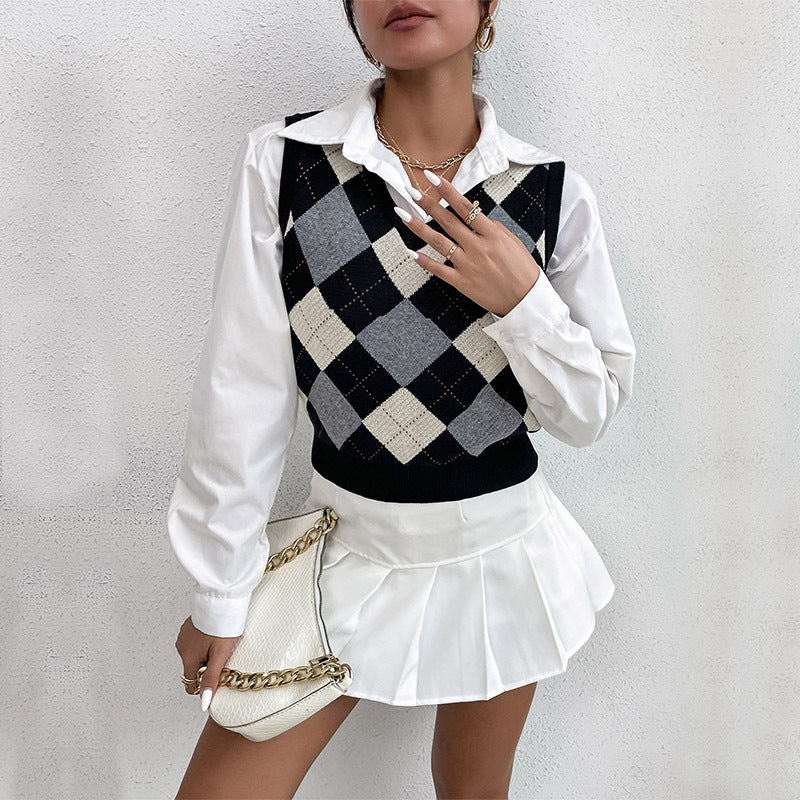 Early Autumn New Women's College Style Short Knitted Diamond Check Color Sweater Vest