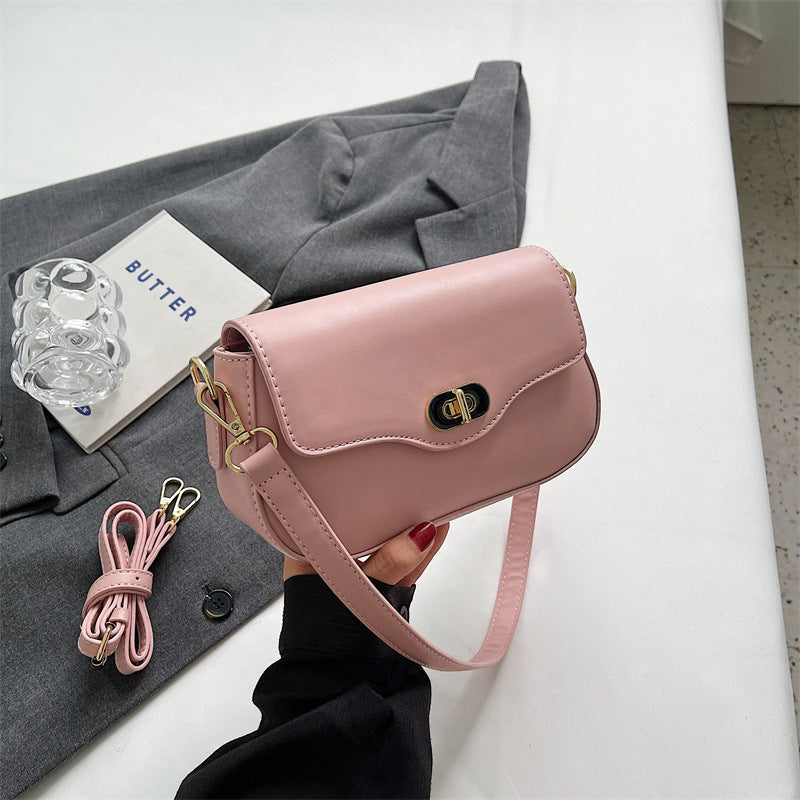 New Retro Small Square Bag: Chic Crossbody & Shoulder Bag for Women