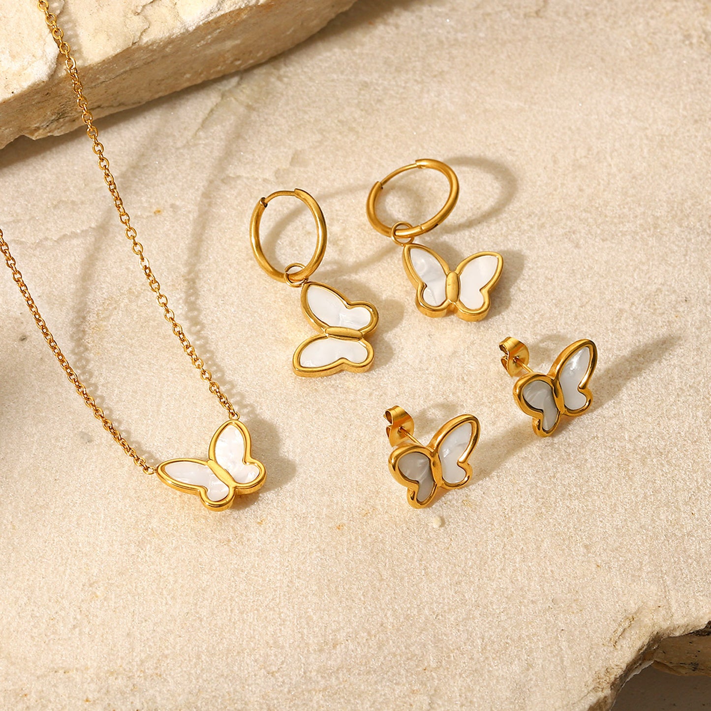 5pcs 18K Gold Natural White Shell Butterfly Shape Simple Stud Earrings 14K Gold White Shell Butterfly Gold Chain Stainless Steel Necklace