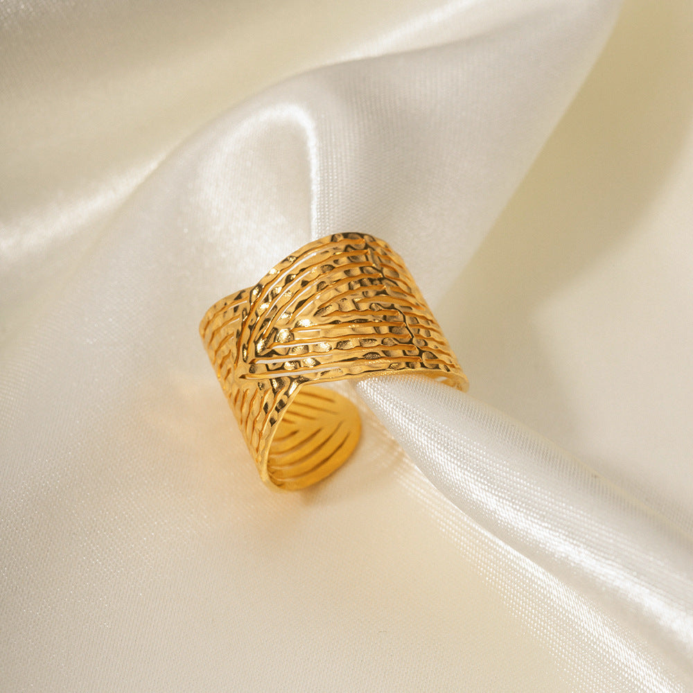 5pcs Niche Design Palace Style 18K Gold Plated Stainless Steel Cross Feeling Wide Open Ring Stainless Steel Ring