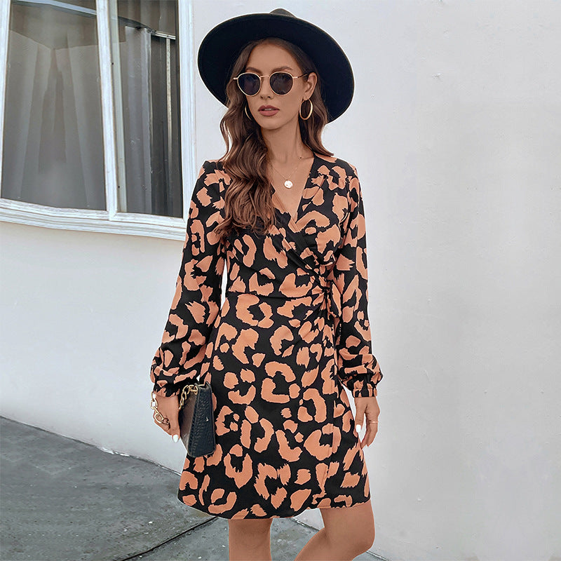 Autumn New Women's Wear A Piece Of V-Neck Dress