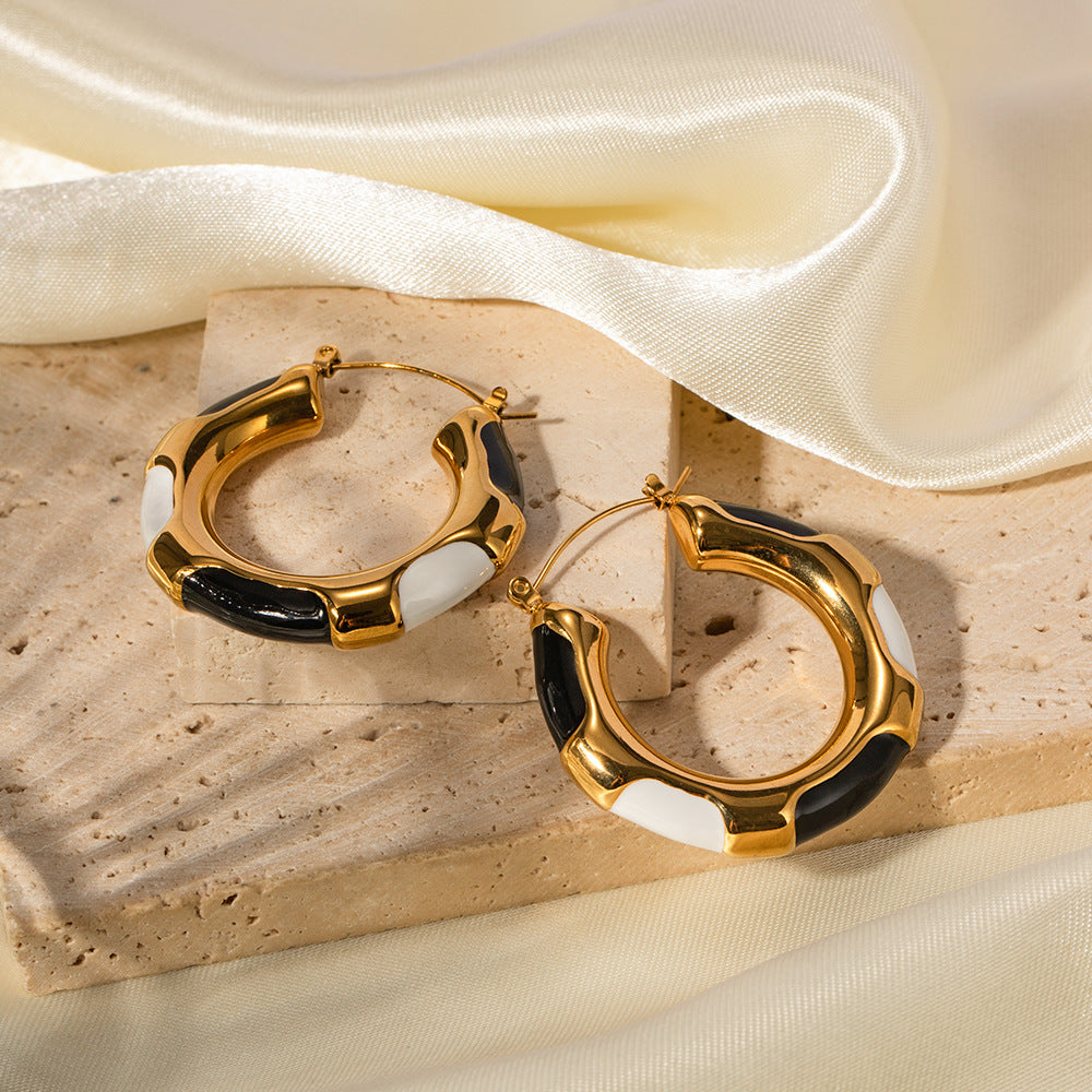 5pcs New Titanium Steel Gold-Plated Earrings Fashion 18K Gold Stainless Steel Dripping Hollow Tube Black And White Interconnect Earrings