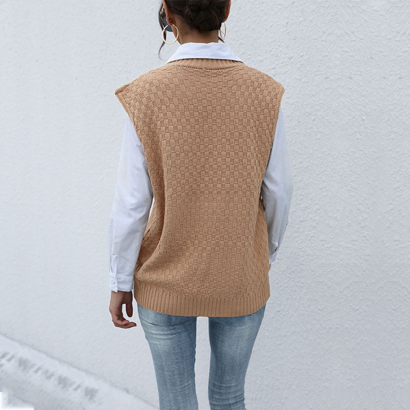 Early Autumn New Fashion Knitting Solid Color Twist Sweater Vest Woman