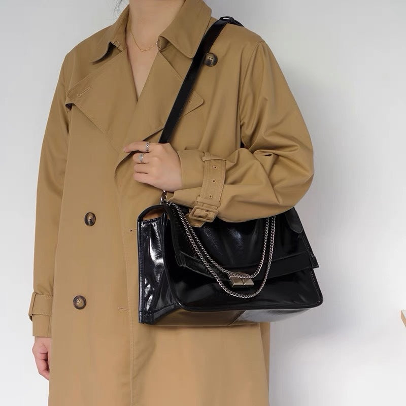 Niche Design Chain Wandering Bag Female New Large-Capacity Single-Shoulder Commuter Messenger Bag Crossbody Tote Bag