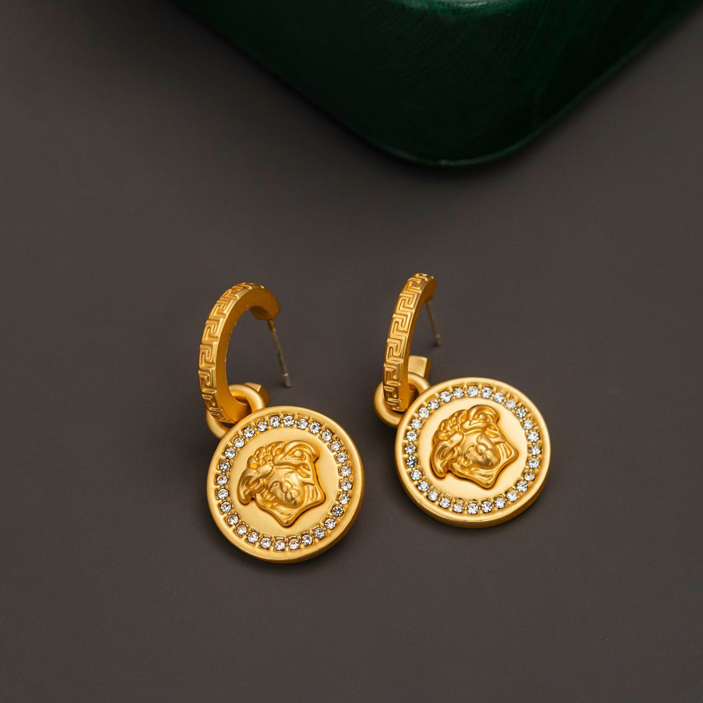 Retro Niche Design Matte Head C Earrings Light Luxury High Sense Full Of Diamond S925 Earrings Earrings