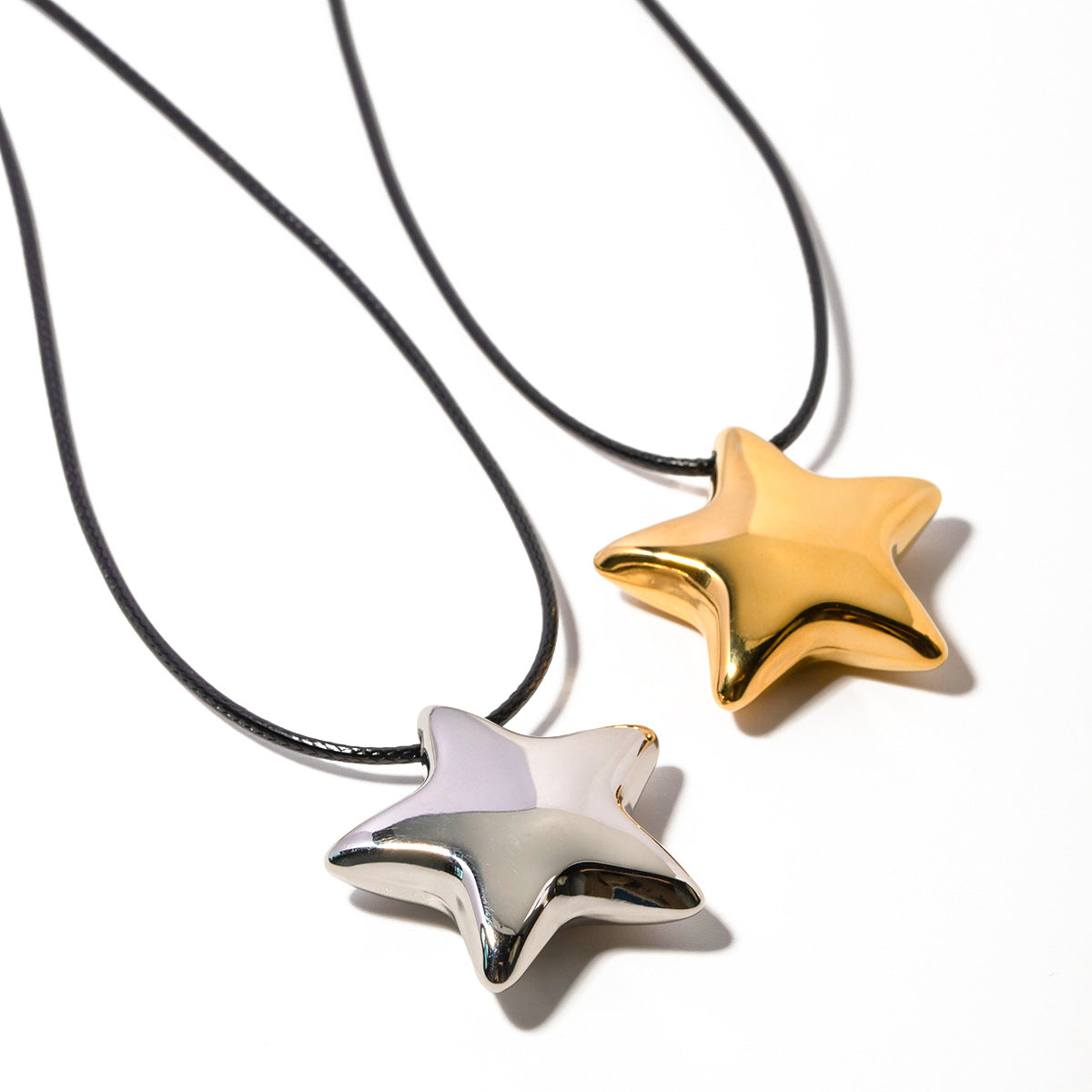 5pcs Hot Titanium Steel Pendant With 18K Gold Stainless Steel Necklace Women's Half Moon Shape Pendant