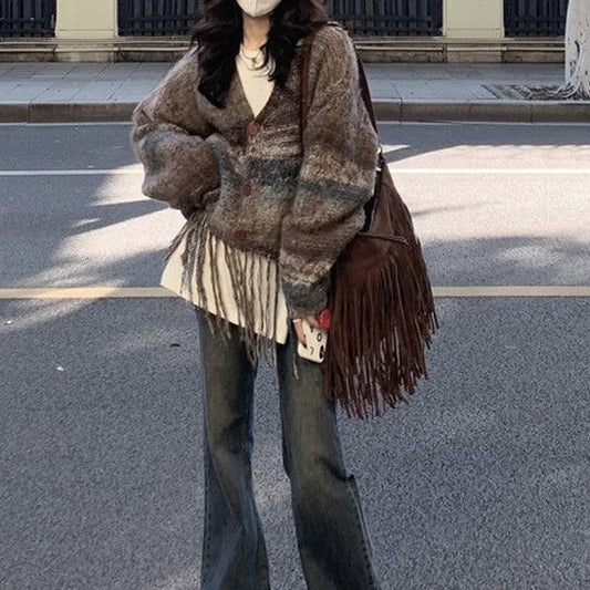 Design Sense V-Neck Fringe Knitted Cardigan Women Spring And Autumn New Small Lazy Short Sweater Coat Retro