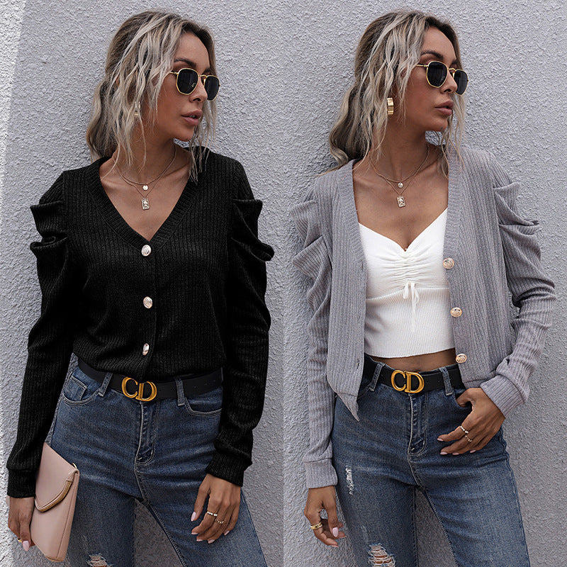 Autumn Wind Trend V-Neck Solid Color Knitted Long Sleeve Sweater Short Coat Women