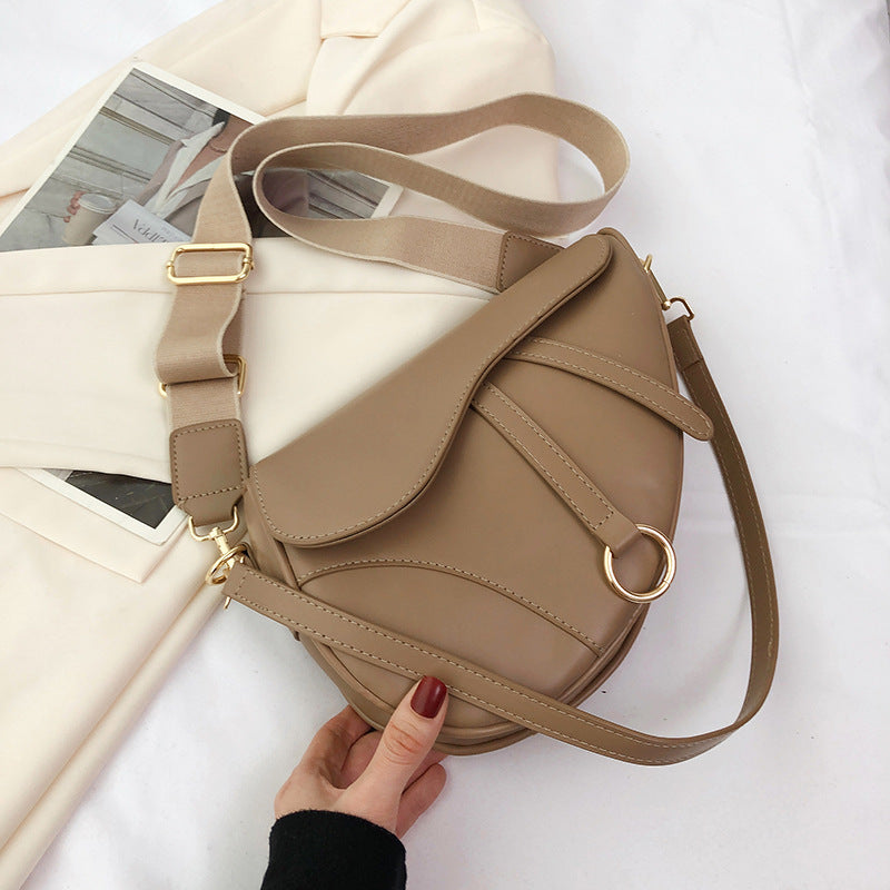 Senior Texture Bag Female New Fashion Single Shoulder Crossbody Saddle Bag Retro Trendy Simple Female Bag