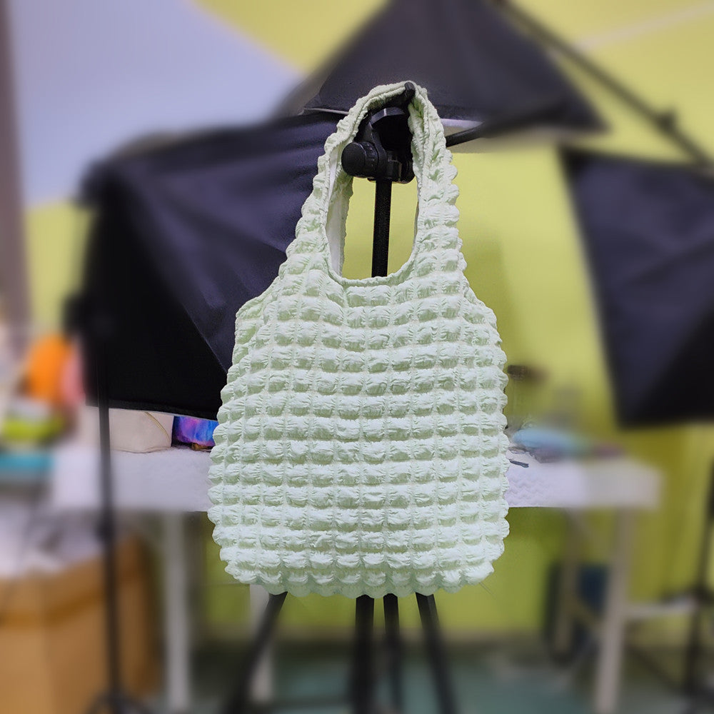 Hot Selling Cloud Bubble Lattice Flower Shoulder Bag Vest Bag Female Students Simple Handbag Shopping Bag