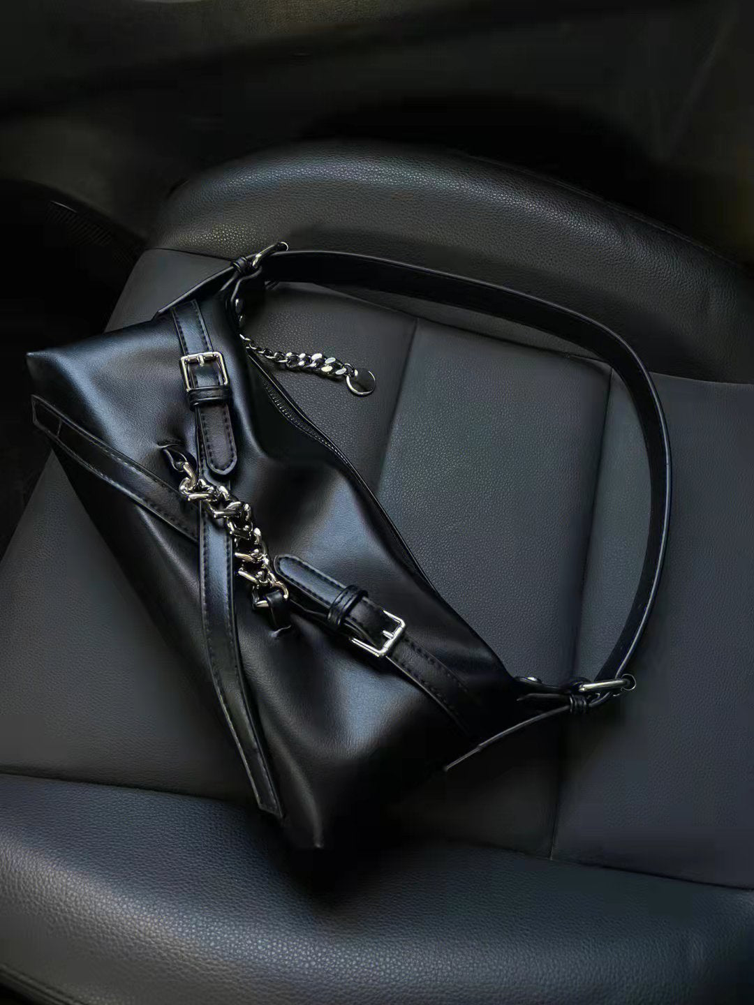 Underarm Bag Spring And Summer New Leisure Everything Cool Spice Girl Motorcycle Bag Niche High-Grade Handbag Female