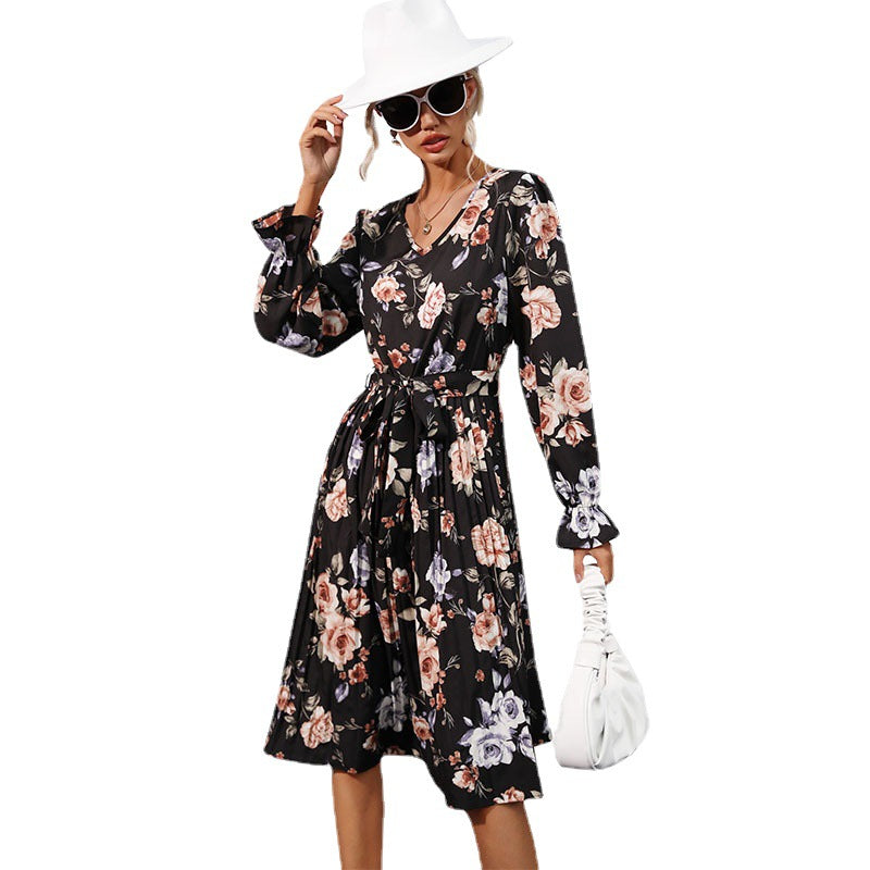 Fashion Women's Printed Long-Sleeved Dress Pleated Skirt In The Long