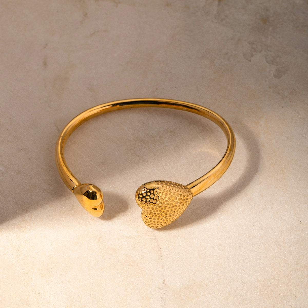 5pcs 18K Gold Stainless Steel Hammer Heart Asymmetrical Bracelet Light Luxury High-Grade Temperament Titanium Steel Bracelet