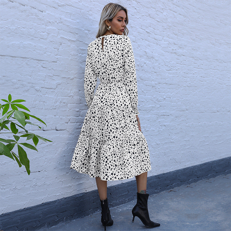Retro Women's Autumn And Winter Slim Leopard Print Long-Sleeved Dress In The Long Style
