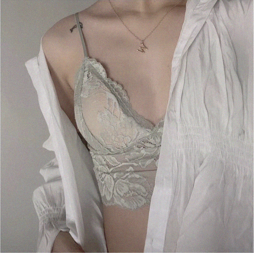 Sexy Lace Women's Halter Bra Cover Set No Underwire Girls Thin Underwear Triangle Cup