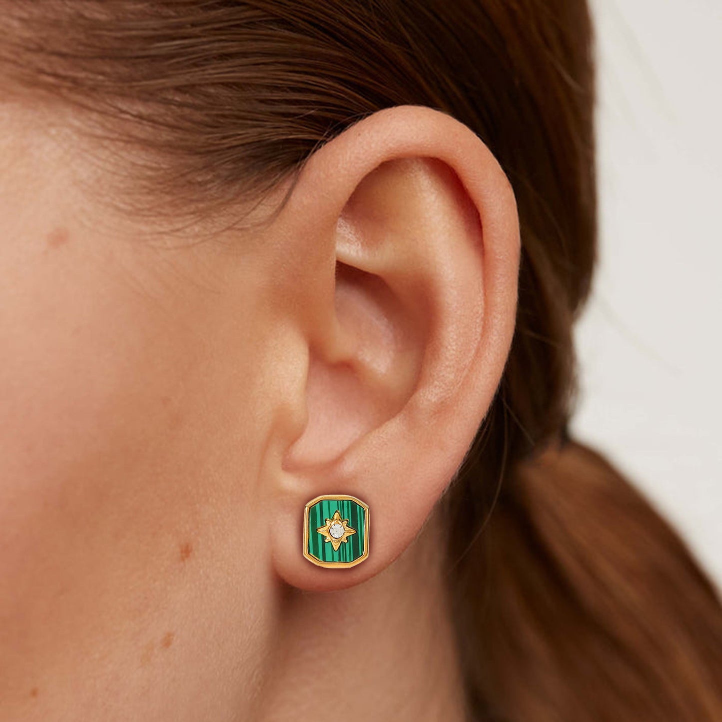 5pcs Fashion Vintage Style Octet Star Inlaid With Green Peacock Stone Earrings 18K Gold Stainless Steel Pendant Necklace For Women