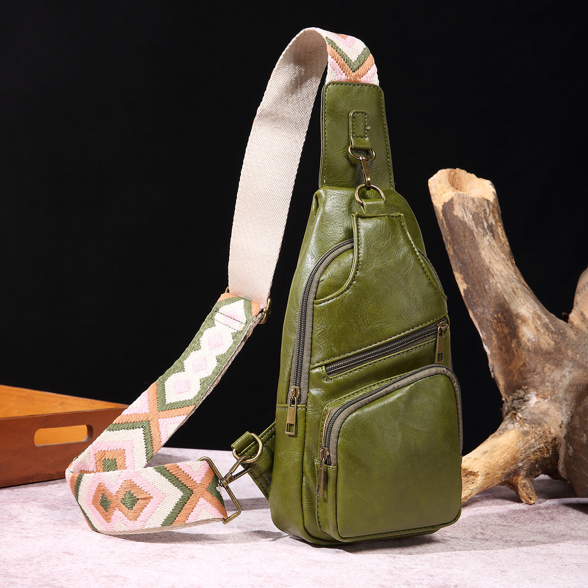 Retro Casual Fashion Breast Bag Solid Color Crossbody Bag For Women Bohemian Style Fanny Pack