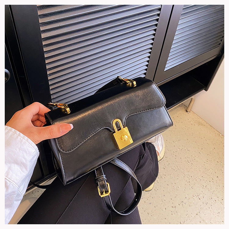 Fashion Baguette Bag New Style Small Shoulder Underarm Bag Simple Texture Crossbody Shining Female Bag