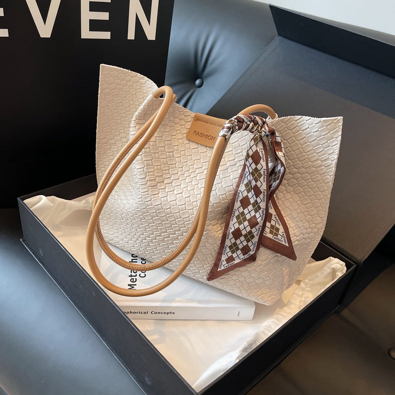 Senior Sense Commuter Large Capacity Bag Female New Fashion Retro All-In-One Shoulder Bag Air Tote Bag