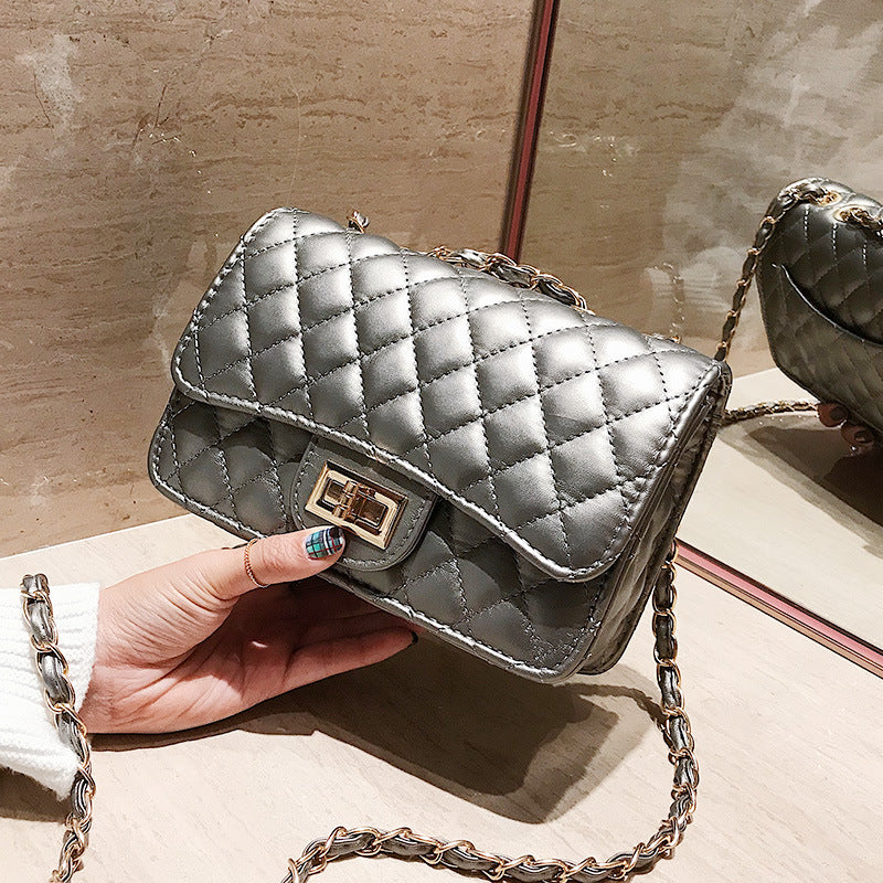 Bag Woman New Fashion Version Ringer Chain Bag Single Shoulder Oblique Cross Bag Female Bag All Match Small Square Bag