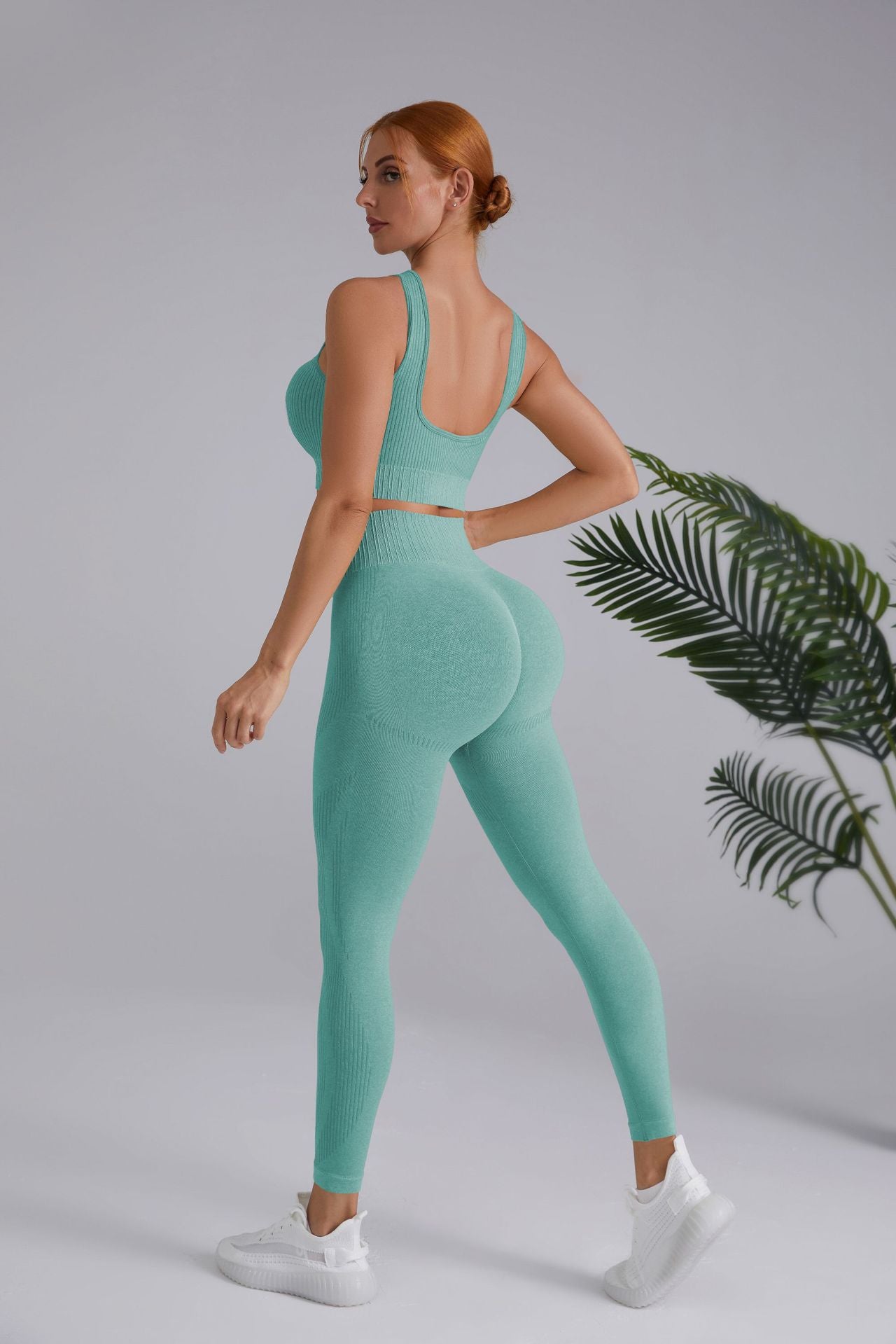 Autumn And Winter Yoga Clothing Shock-Proof Female Running High Waist Quick Dry Tight Seamless Movement Fitness Running Yoga Shorts
