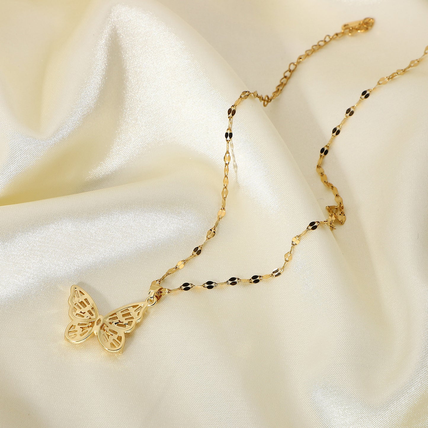 5pcs Fancy Crystal Butterfly Necklace 18K Gold Stainless Steel Jewelry Cubic Zircon Butterfly Pendant Necklace For Women