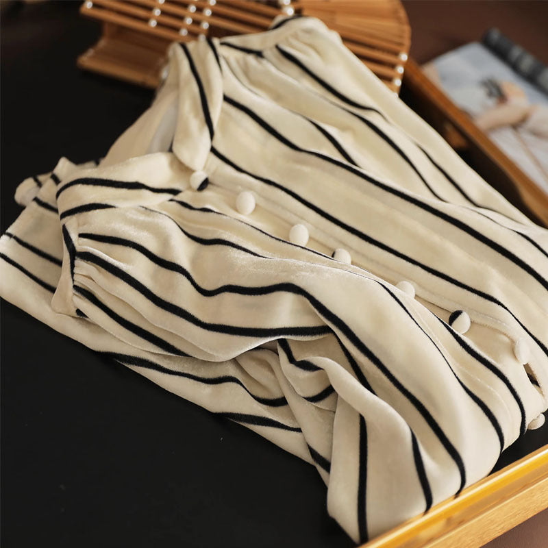 Velvet-Striped Stand-Up Collar This Button-Down Shirt