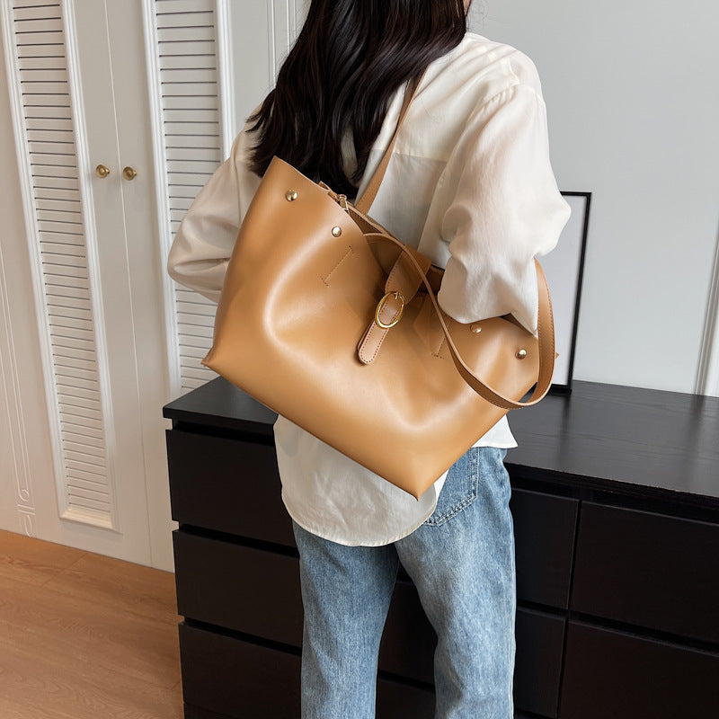 Large Capacity Bag Female New Fashion All-In-One Shoulder Bag Leisure College Students Class Bag Commuting Tote Bag