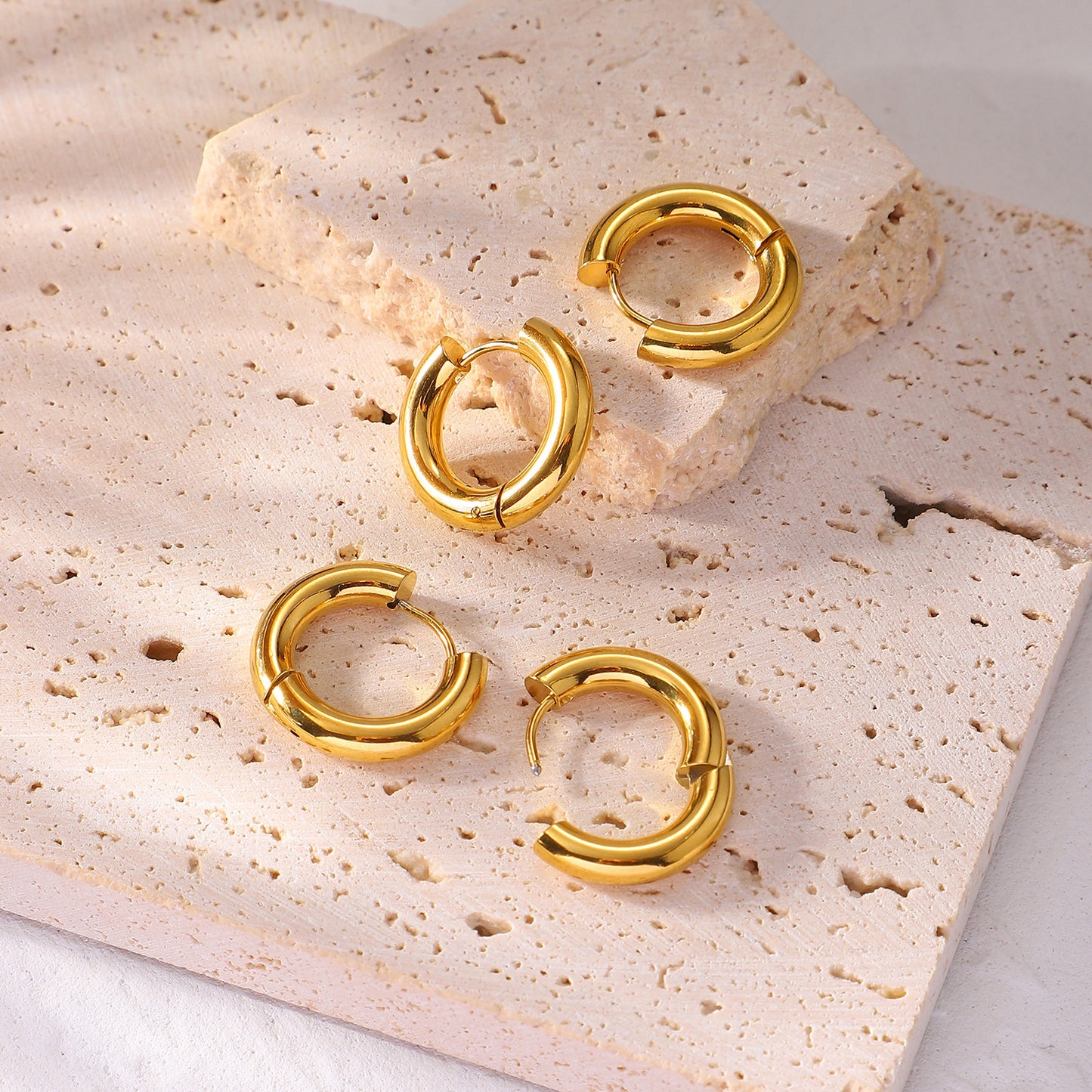 5pcs Same Air Earrings 4Mm Thick Inner Diameter 12Mm Classic Stainless Steel Hoop Earrings For Women Accessories