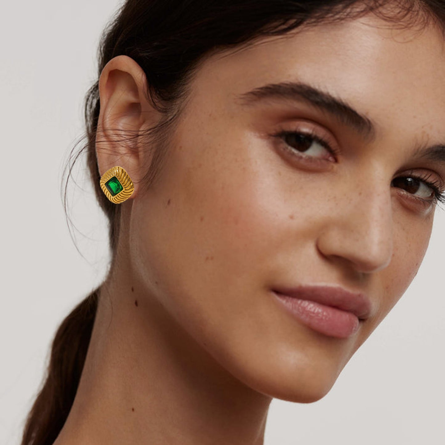 5pcs 18K Gold-Plated Square Buttons Colored Zircon Earrings Stainless Steel Green/White/Colored Cubic Zirconia Earrings For Women