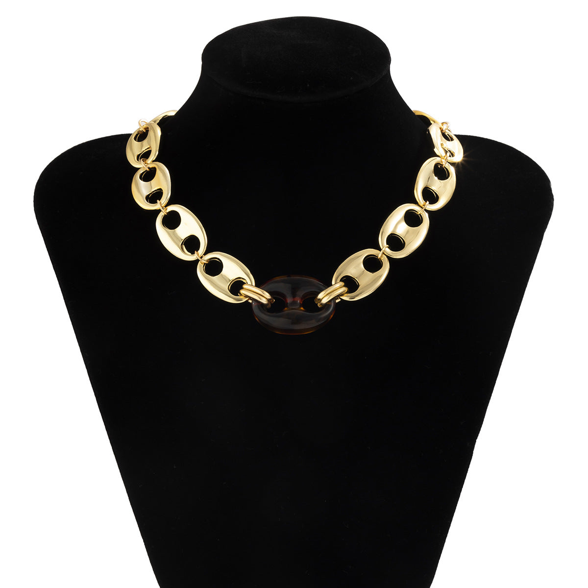 5 pcs Retro Exaggerated Acrylic Pig Nose Buckle Necklace Female Personality Retro Texture Single Layer Collar