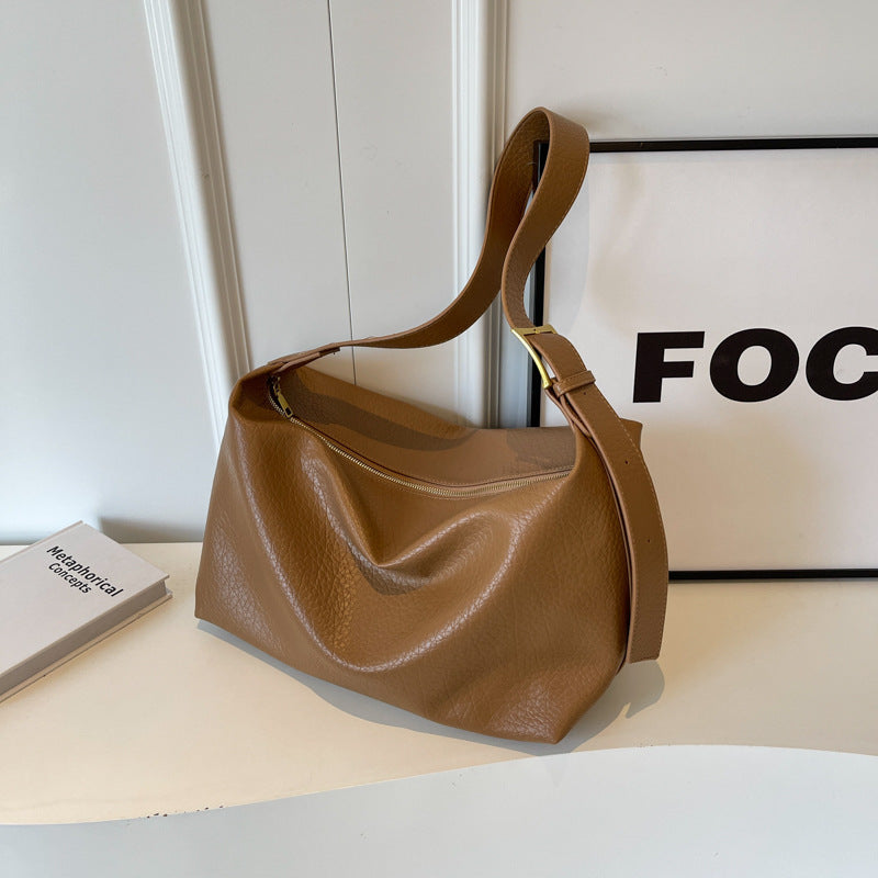 Niche Large Capacity Commuter Bag Female New Fashion Vintage Tote Bag With A Single Shoulder Crossbody Bag